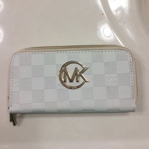 MK LOOK ALIKE Wallet