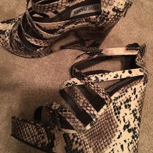 Steve Madden wedge sandals