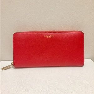 Coach accordion zip wallet