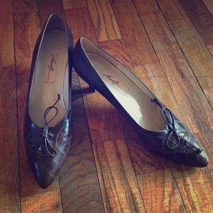 Vintage Amalfi kitten heels