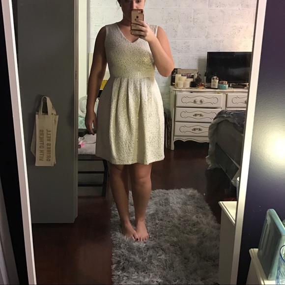 Cynthia Rowley Dresses & Skirts - Only worn once Cynthia Rowley cocktail dress