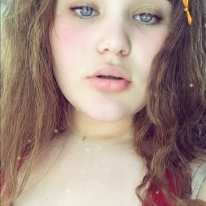 Meet your Posher, Gaby