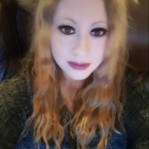 Meet your Posher, Tina