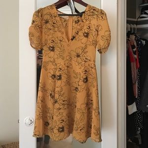 Forever 21 mustard floral dress size small