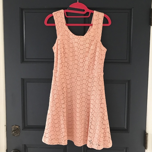 Forever 21 pink crochet dress. ONLY WORN ONCE! - Picture 1 of 4