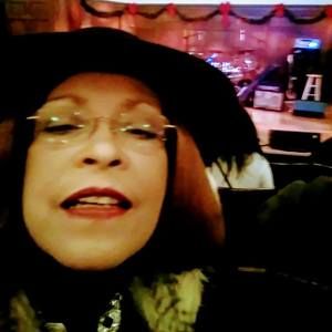 Meet your Posher, Annette