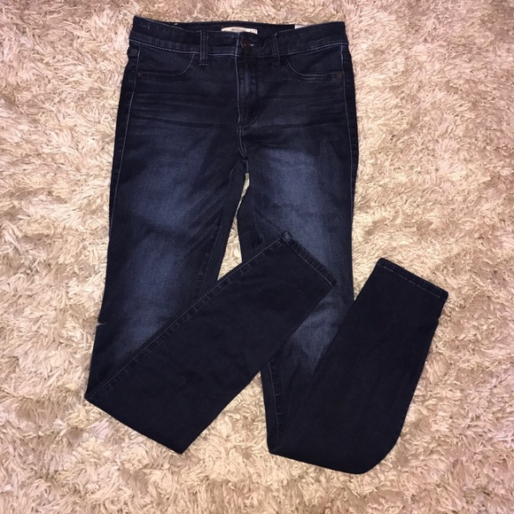 Dark Wash Abercrombie Jeans