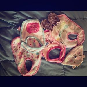 0 to 3 months hats bibs , clothes