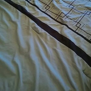 Meet your Posher, Claudia