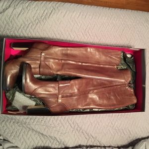 Vince Camuto Cassia Brown Boots