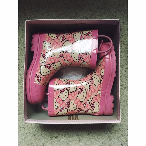 Pink Hello Kitty Rainboots