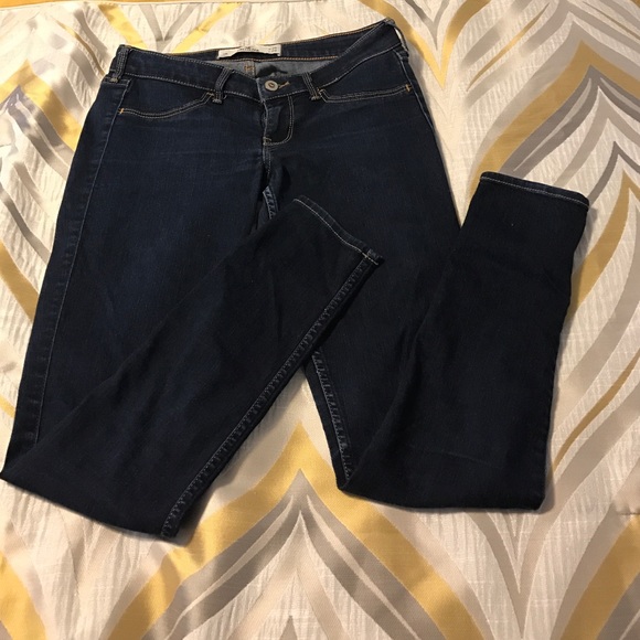 Hollister Dark Wash Jeggings