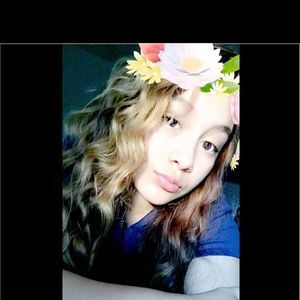 Meet your Posher, Noemi