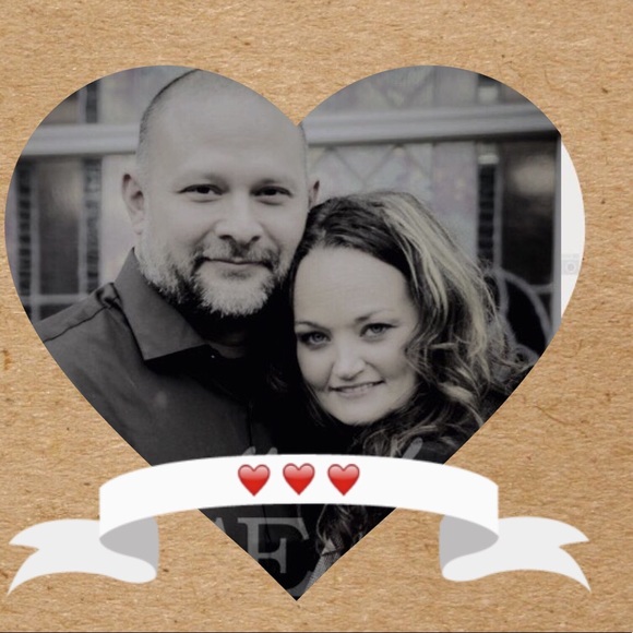 Meet your Posher, Renee and Family! - Picture 8 of 8