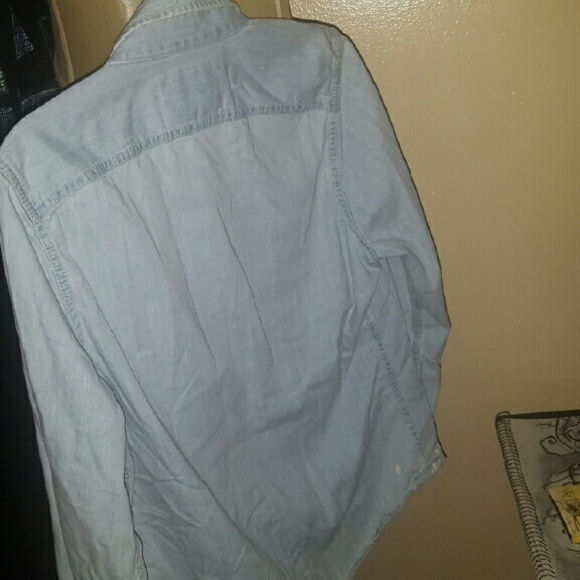 A&F button down - Picture 3 of 4