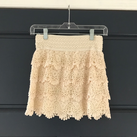 Crotchet mini skirt! Lightly worn! Fits small! - Picture 1 of 3