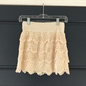 Crotchet mini skirt! Lightly worn! Fits small!