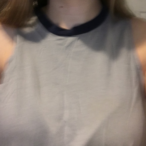 Tank top - Picture 2 of 2