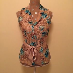 Lacey Belted Top
