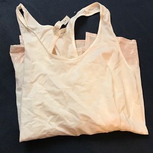 Lululemon All Tied Up Tank * Scoop