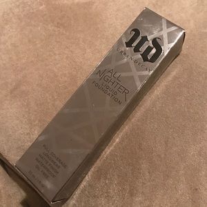 Urban Decay All-Nighter Foundation shade 6.5