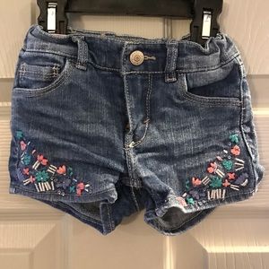Toddler Levi's shorts, 2T