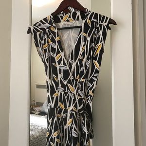 Diane vonFurstenberg wrap dress size 2/small