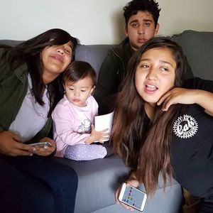 Meet your Posher, Juventinoji