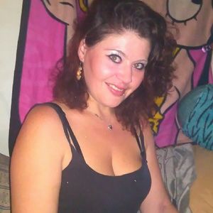 Meet your Posher, Alicia