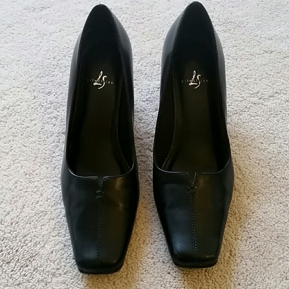 Life Stride heels