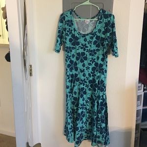 LulaRoe Floral Nicole Large