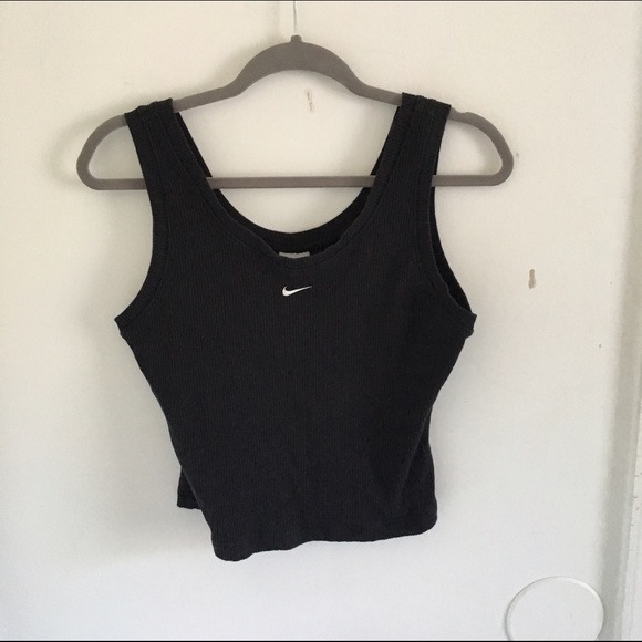 24 HR FINAL SALE -VINTAGE NIKE WORKOUT TOP