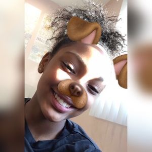 Meet your Posher, Nadia