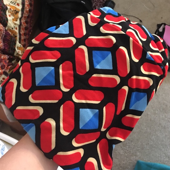 TC Lularoe leggings geometric shapes