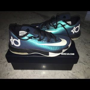 Authentic Women KD's