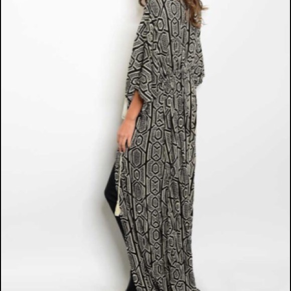 ❤️❤️Make a Statement Cardigen❤️ - Picture 2 of 2