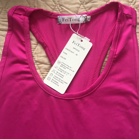 Tops - Women's muscle tank