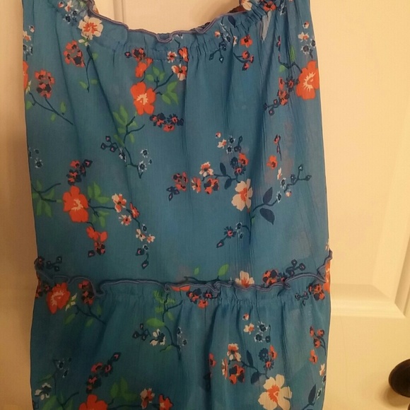 Hollister blue criss-cross strap top. - Picture 3 of 4