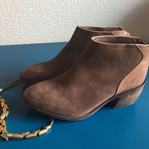 Charles David Brown Booties