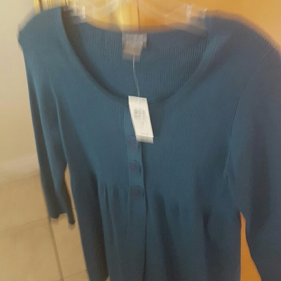 Sweater - Picture 3 of 3