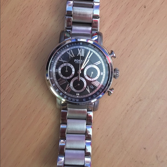 All silver Men's Fossil watch