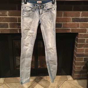Mudd acid wash skinny jeans