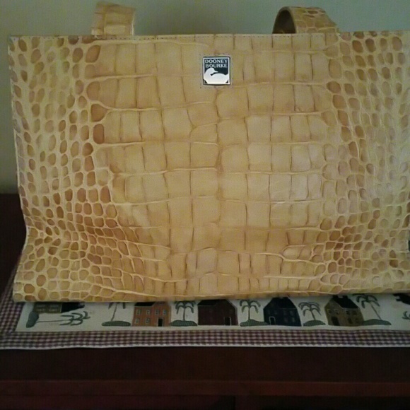 Dooney & Bourke large tote authentic