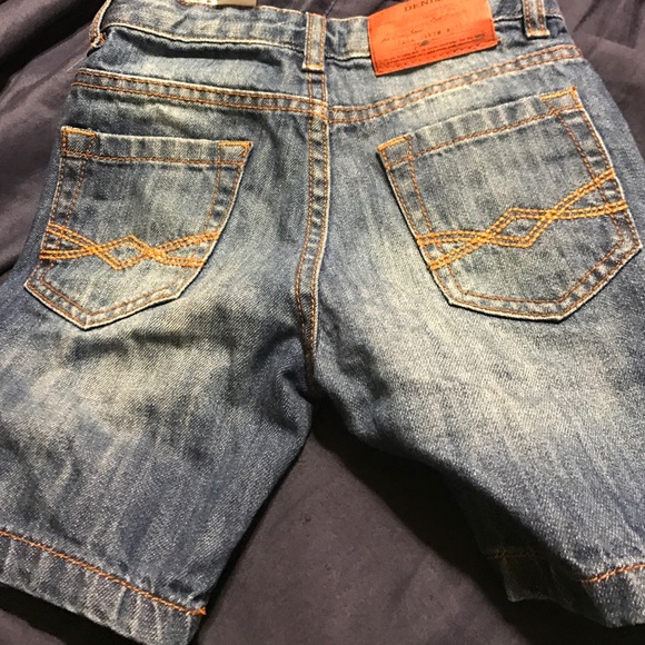 Boys shorts denim - Picture 2 of 2