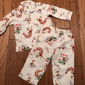 Pottery barn holiday pajamas