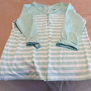 Real and light real pullover blouse