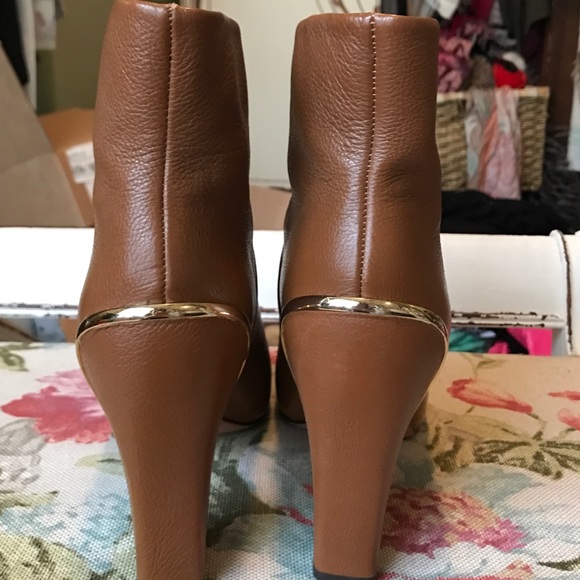 DVF brown booties - Picture 2 of 4
