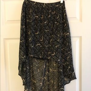 Forever 21 - Never Worn - High Low Skirt