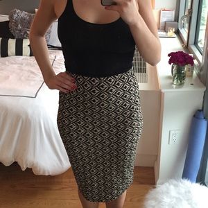 Patterned Pencil Skirt