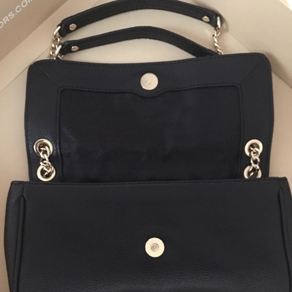 Authentic MK purse - Picture 2 of 5